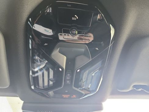 Used 2025 BMW X3 xDrive30i AWD/4WD image 23