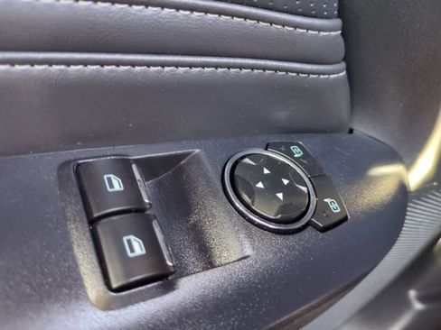 Used 2025 Ford Mustang GT Premium RWD image 23