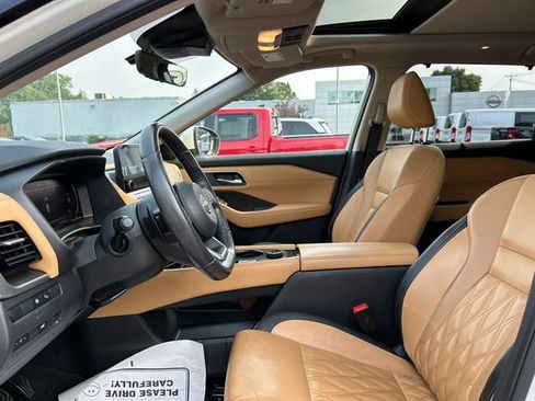 Certified 2023 Nissan Rogue Platinum w/ Platinum Premium Package AWD/4WD image 10