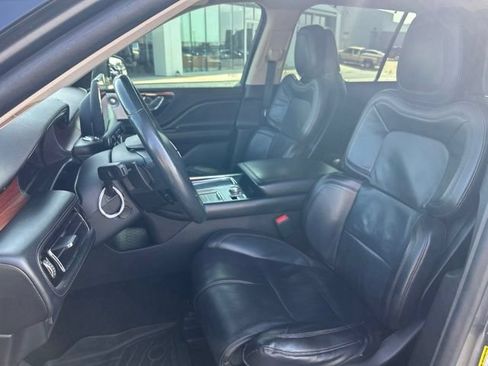 Used 2021 Lincoln Aviator Reserve w/ Equipment Group 208A RWD image 22
