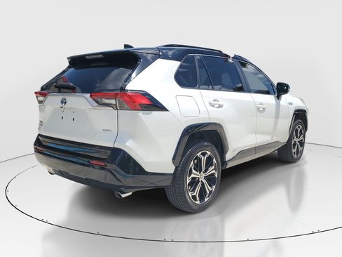 Used 2024 Toyota RAV4 XSE w/ Weather Package AWD/4WD image 6