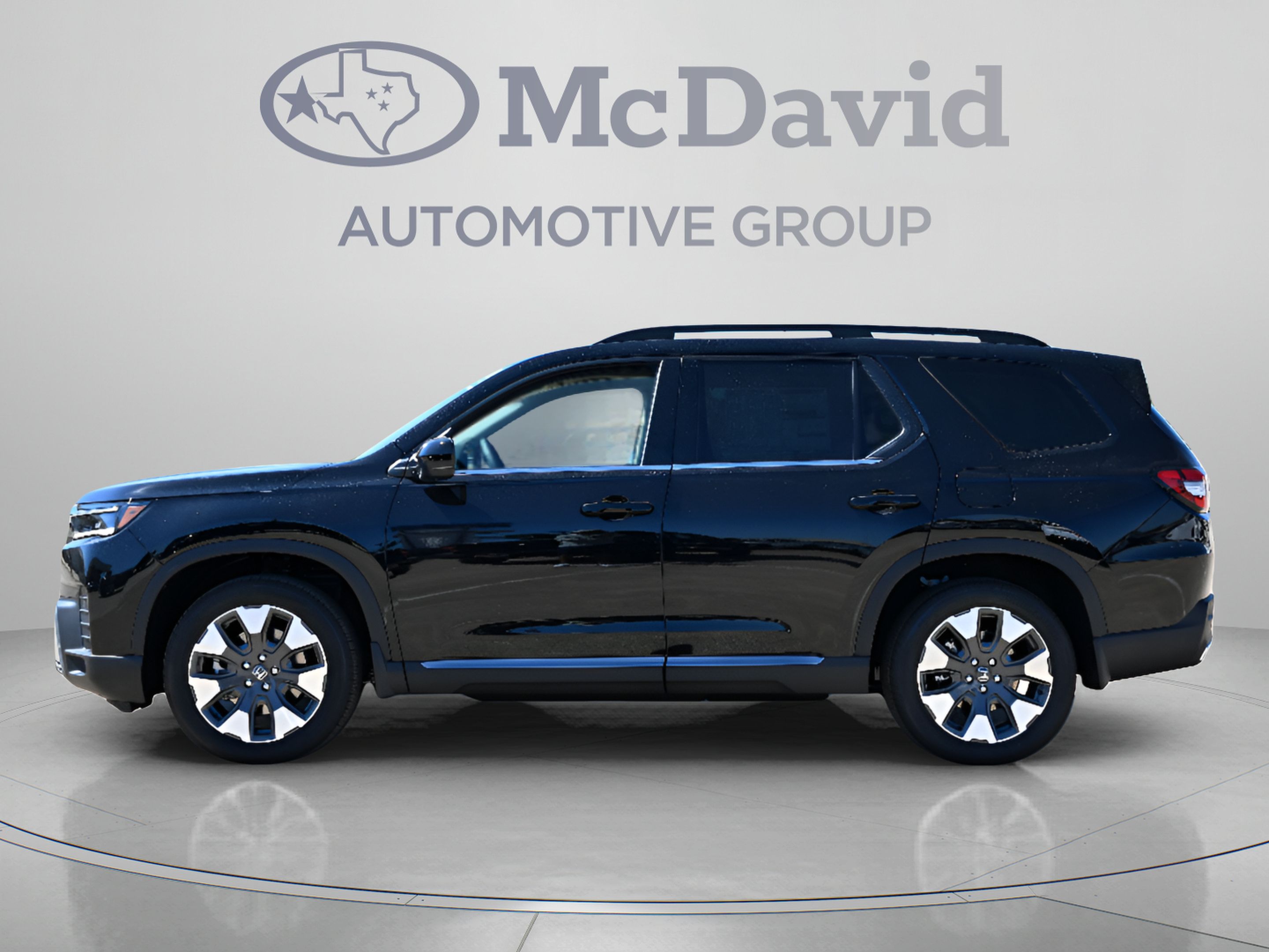 New 2026 Honda Pilot Elite image 2
