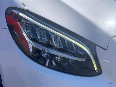 Used 2019 Mercedes-Benz C 300 4MATIC Sedan w/ Premium Package image 33