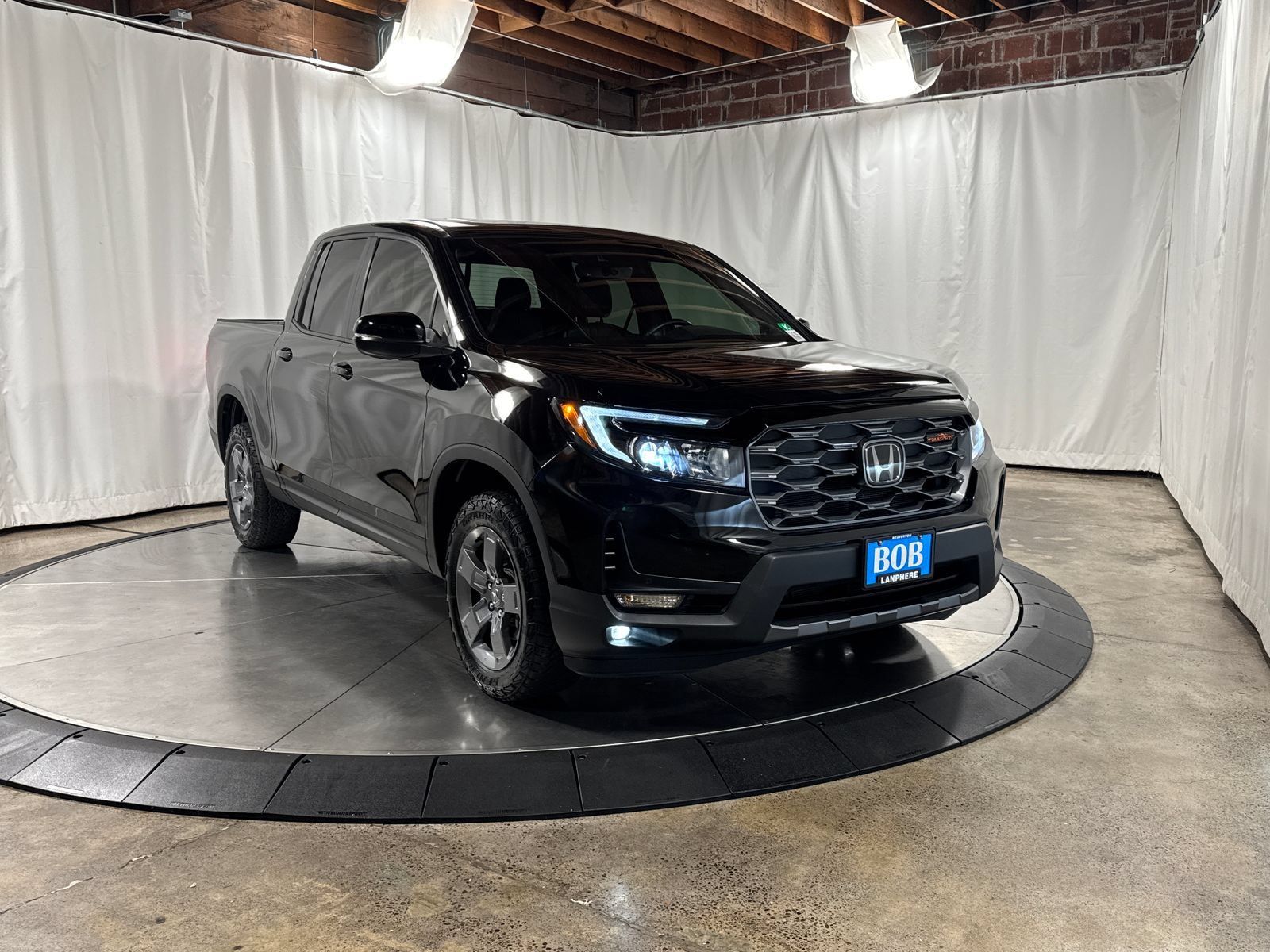 Certified 2024 Honda Ridgeline TrailSport image 10