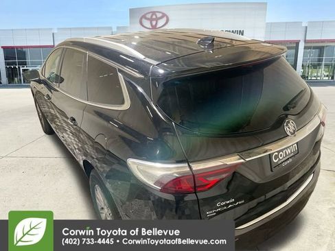 Used 2024 Buick Enclave Premium image 6