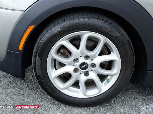 Used 2017 MINI Cooper S w/ Cold Weather Package image 13