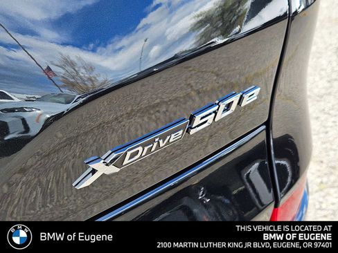 New 2026 BMW X5 xDrive50e w/ M Sport Package image 17