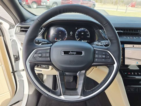 New 2026 Jeep Grand Cherokee L Limited AWD/4WD image 21