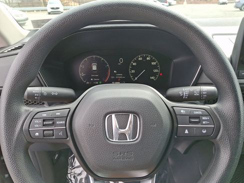 Certified 2025 Honda CR-V LX image 19