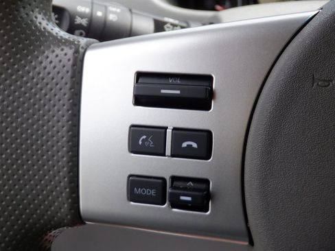 Used 2021 Nissan Frontier SV w/ Midnight Edition Floor Mats image 21