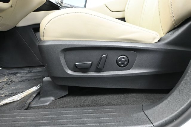 Used 2023 INFINITI QX60 Luxe AWD/4WD image 16