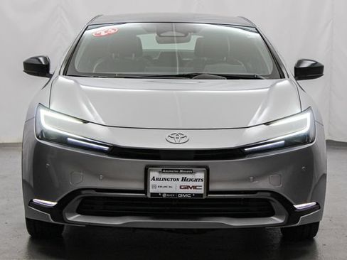 Used 2023 Toyota Prius XLE AWD/4WD image 4