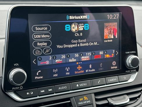 Used 2022 Nissan Altima 2.5 SR image 14