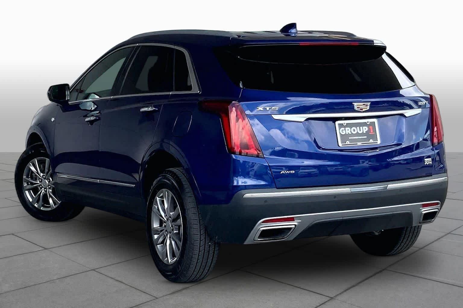 Used 2023 Cadillac XT5 Premium Luxury AWD/4WD image 12