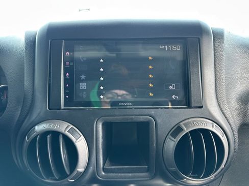 Used 2017 Jeep Wrangler Unlimited Sport w/ Connectivity Group image 36