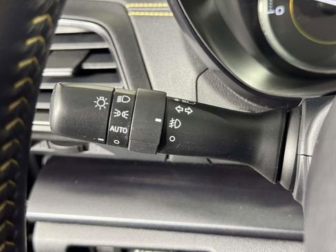 Used 2023 Subaru Crosstrek 2.5i Sport AWD/4WD image 21