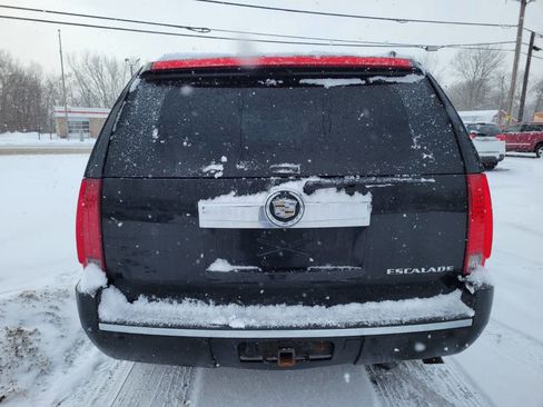 Used 2008 Cadillac Escalade Base AWD 4dr SUV image 11