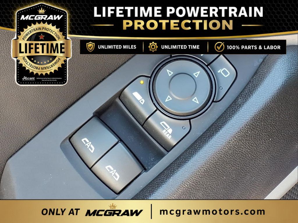 Used 2023 Chevrolet Camaro LT w/ Technology Package RWD image 20