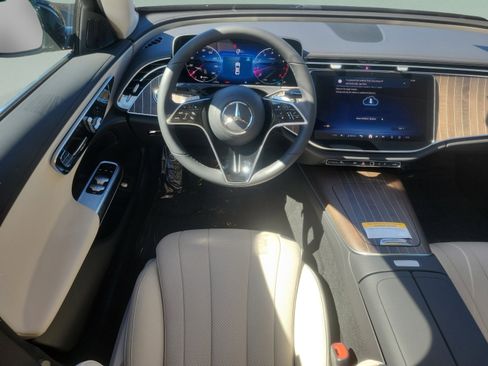 Used 2026 Mercedes-Benz E 350 Sedan image 12