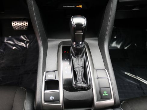 Used 2020 Honda Civic Sport image 23