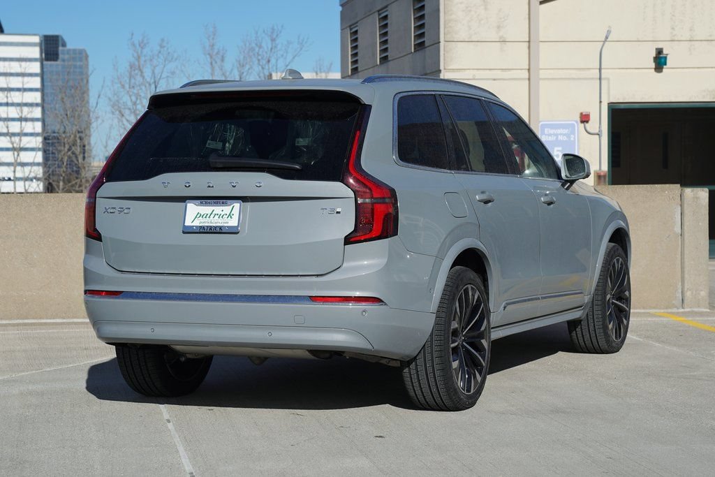 Used 2026 Volvo XC90 T8 Plus w/ Protection Package Premier AWD/4WD image 4