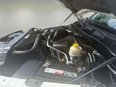 Used 2014 RAM 1500 Laramie image 38