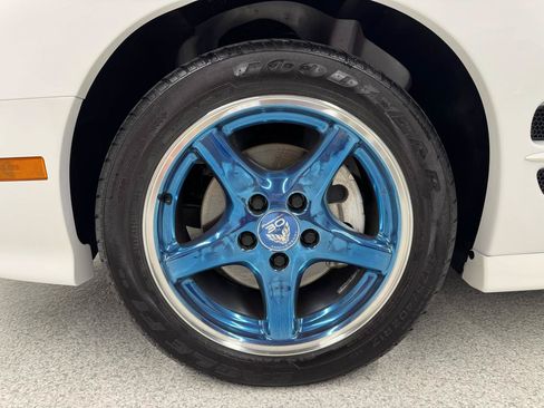 Used 1999 Pontiac Firebird Formula RWD image 40