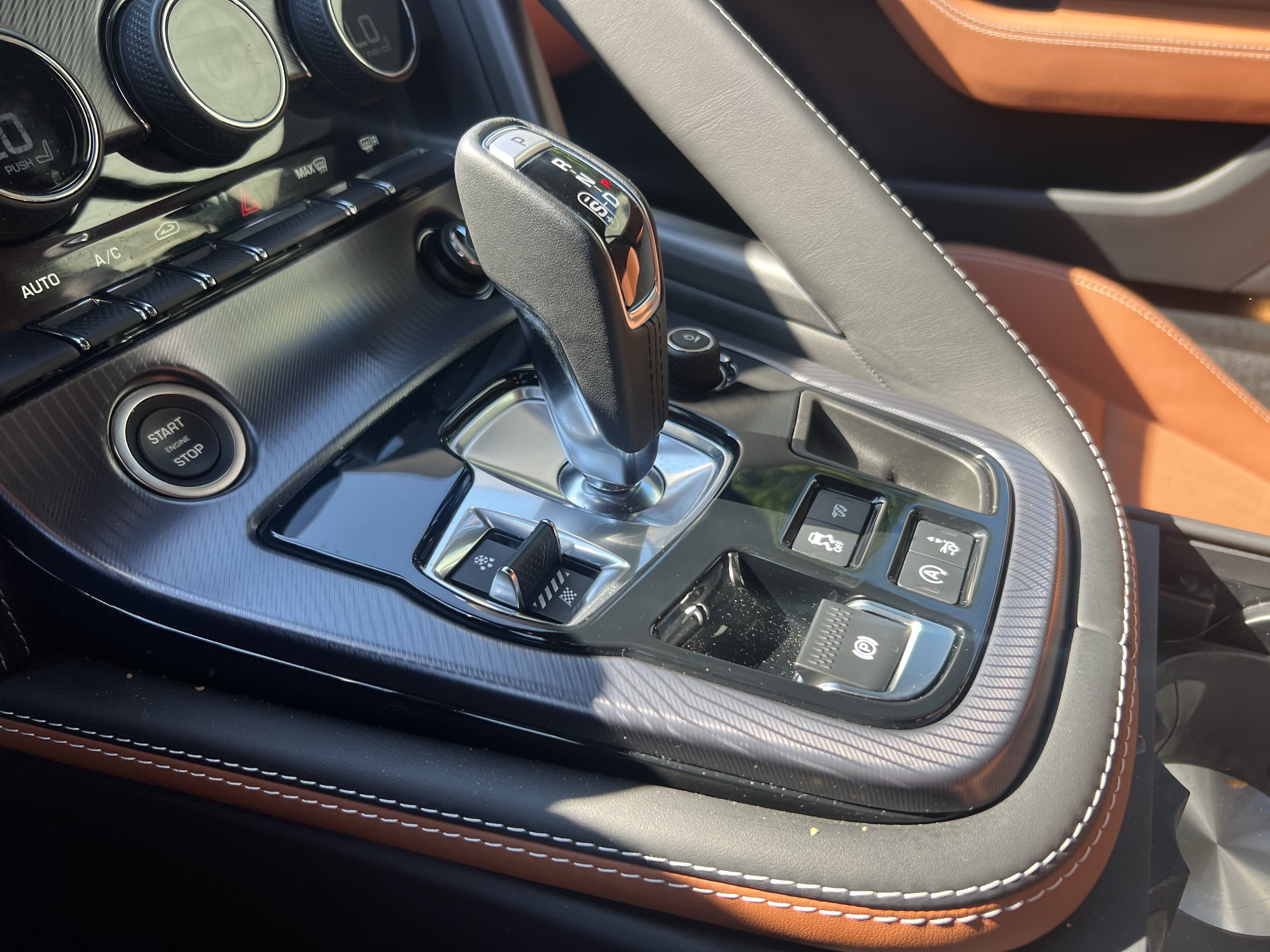 Certified 2024 Jaguar F-TYPE R-Dynamic RWD image 30