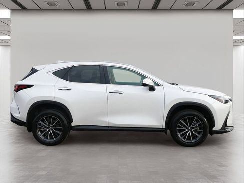 Used 2024 Lexus NX 250 FWD image 7