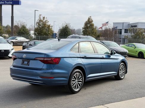 Used 2021 Volkswagen Jetta S image 4