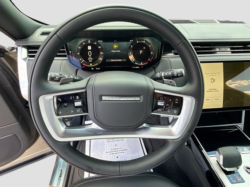 New 2026 Land Rover Range Rover Long Wheelbase SE AWD/4WD image 39