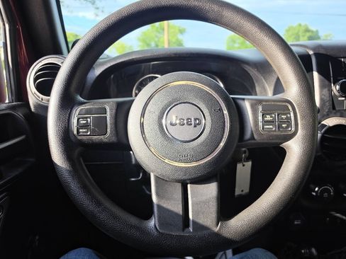 Used 2012 Jeep Wrangler Sport AWD/4WD image 16