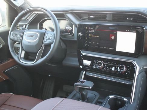 New 2026 GMC Sierra 1500 Denali Ultimate image 11