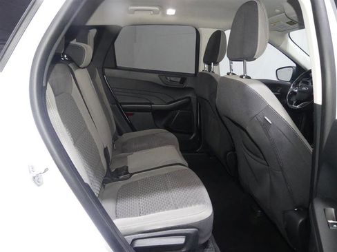 Used 2022 Ford Escape SE w/ Cold Weather Package AWD/4WD image 27
