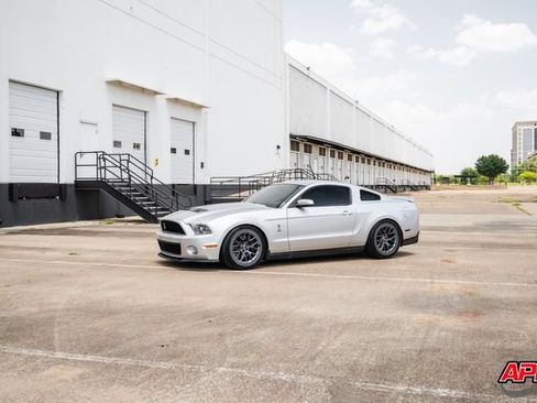 Used 2011 Ford Mustang Shelby GT500 w/ SVT Performance Pkg RWD image 60