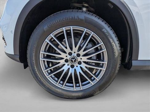 Certified 2023 Mercedes-Benz GLC 300 4MATIC image 25