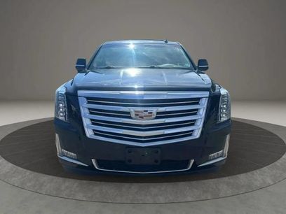 Used 2016 Cadillac Escalade Platinum