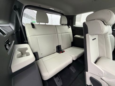 Certified 2025 Hyundai Santa Fe SEL image 19