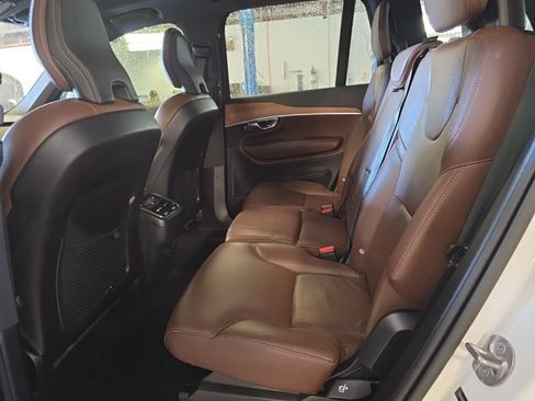 Used 2023 Volvo XC90 B6 Plus w/ Protection Package Premier AWD/4WD image 5