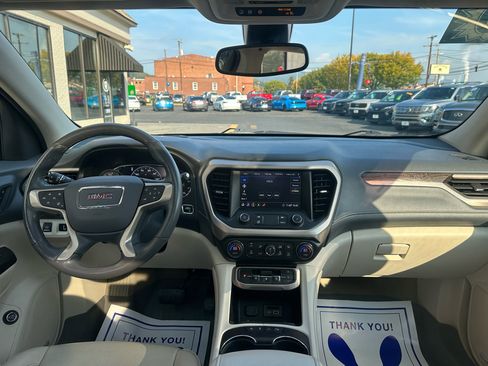 Used 2020 GMC Acadia Denali w/ LPO, Floor Liner Package image 16