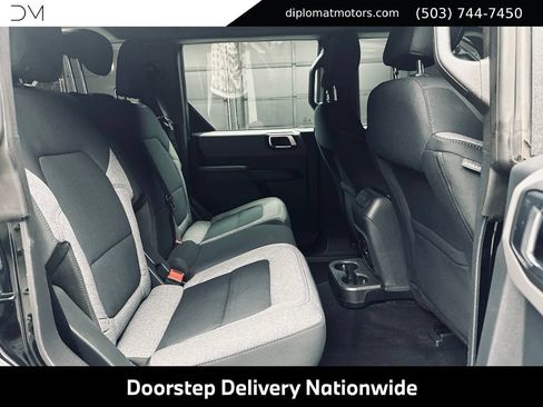 Used 2022 Ford Bronco 4-Door AWD/4WD image 21