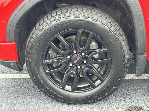 Used 2023 GMC Sierra 1500 Elevation AWD/4WD image 13