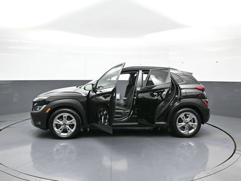 Certified 2022 Hyundai Kona SEL w/ Convenience Package FWD image 43