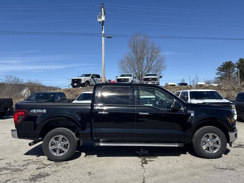 Used 2025 Ford F150 XLT w/ Equipment Group 301A Standard image 5