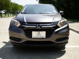Used 2017 Honda HR-V LX image 3