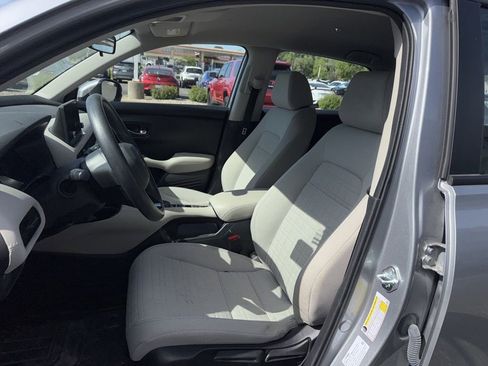 Used 2023 Honda HR-V LX image 10