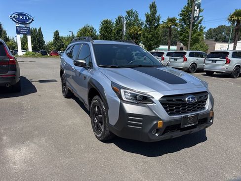 Used 2023 Subaru Outback Wilderness AWD/4WD image 8