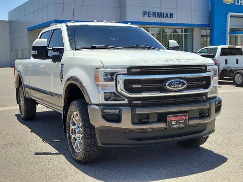 Used 2022 Ford F250 King Ranch w/ King Ranch Ultimate Package AWD/4WD image 2