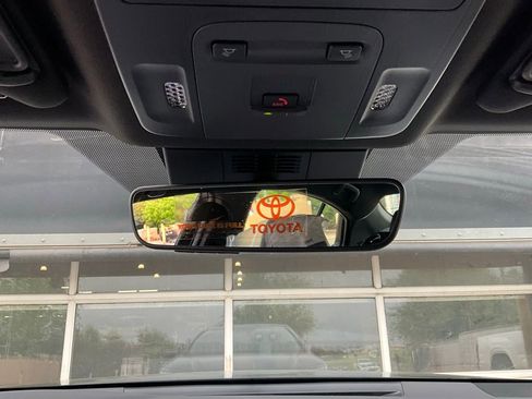 New 2026 Toyota Camry SE image 17