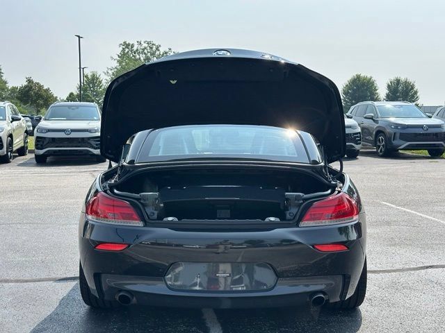 Used 2015 BMW Z4 sDrive35i RWD image 45